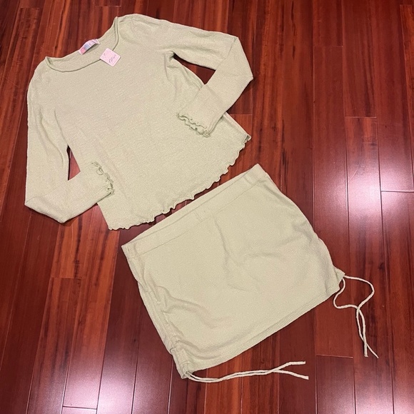 Free People FP BEACH Light Green Set Long Sleeve Top Mini Skirt Casual Size XL - Picture 1 of 12
